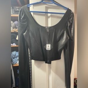 Fake leathers long sleeved